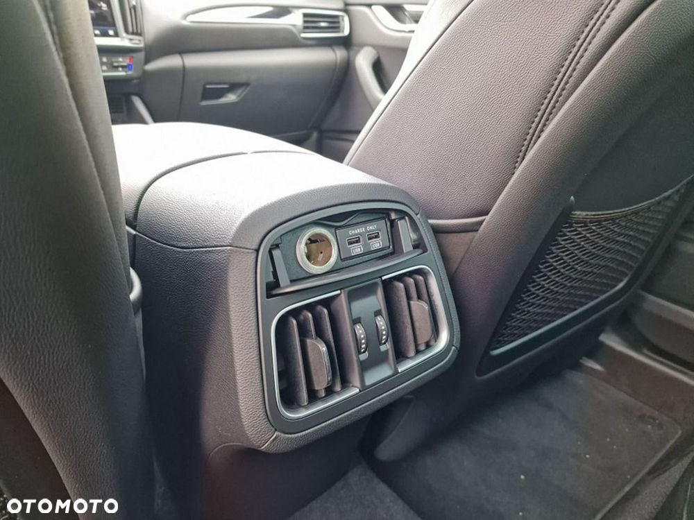 Maserati Levante S Q4 GranLusso - 34