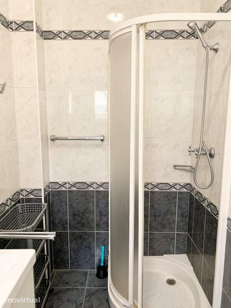 Quarto - localizado em Arroios Lisbon - Grande imagem: 2/18
