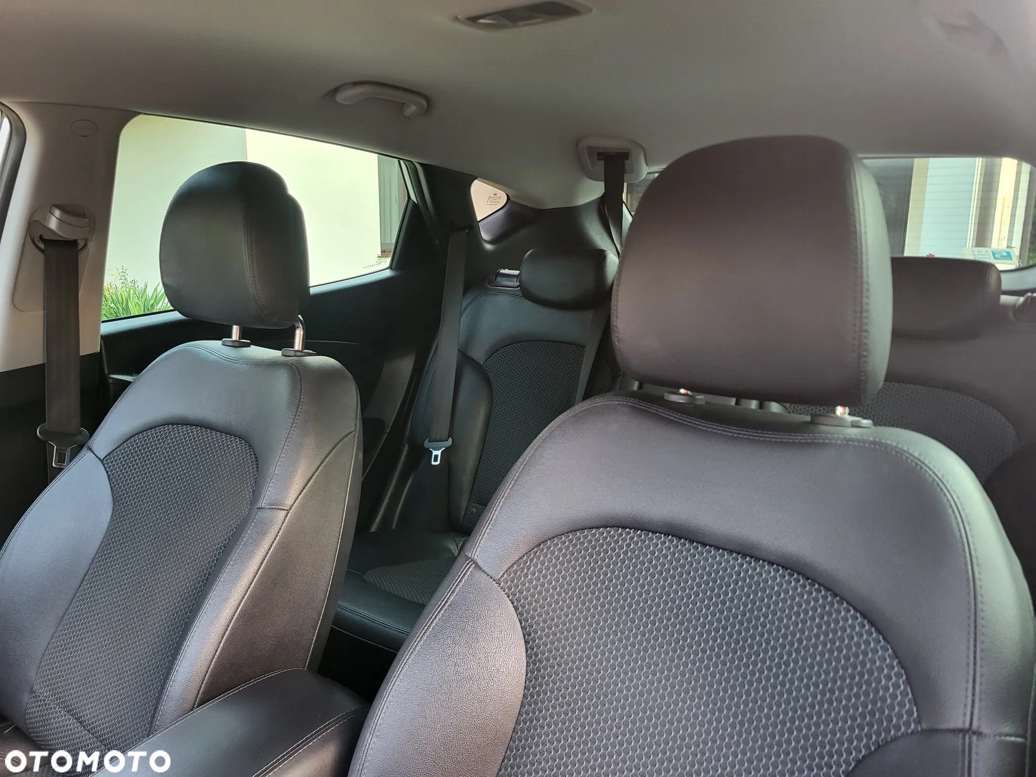 Hyundai ix35 1.6 2WD blue Comfort - 23