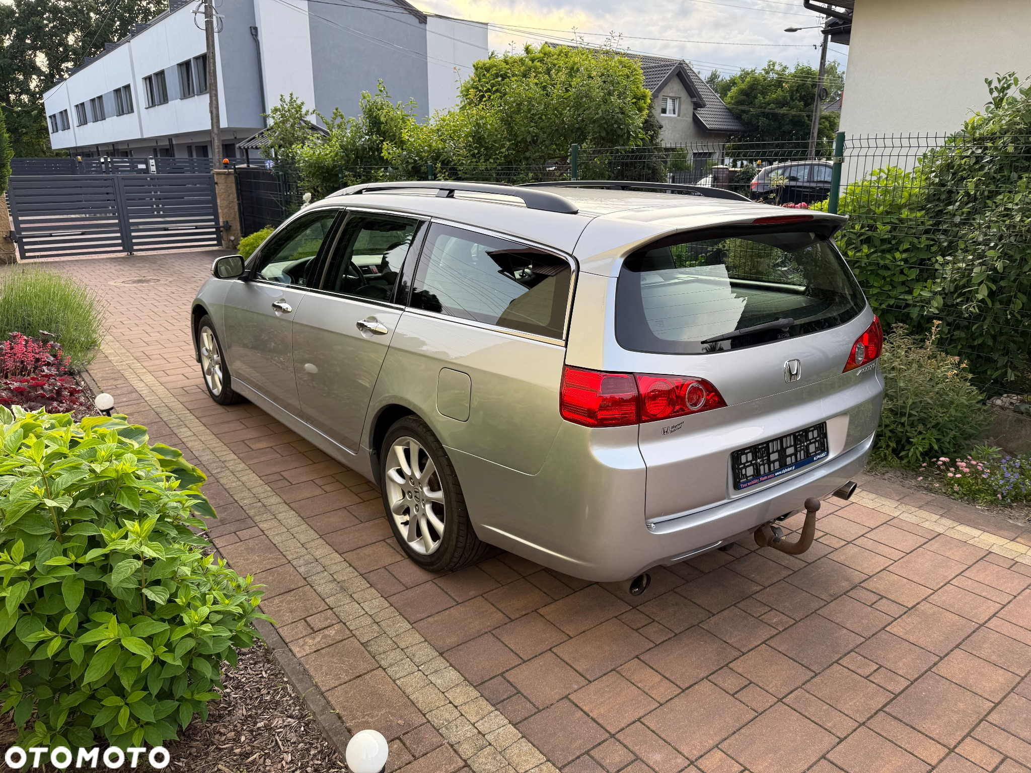 Honda Accord Tourer 2.4 i Automatik Executive - 4