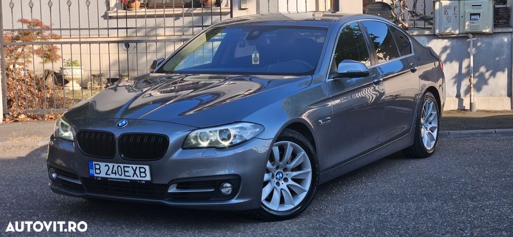BMW Seria 5 525d xDrive AT - 2