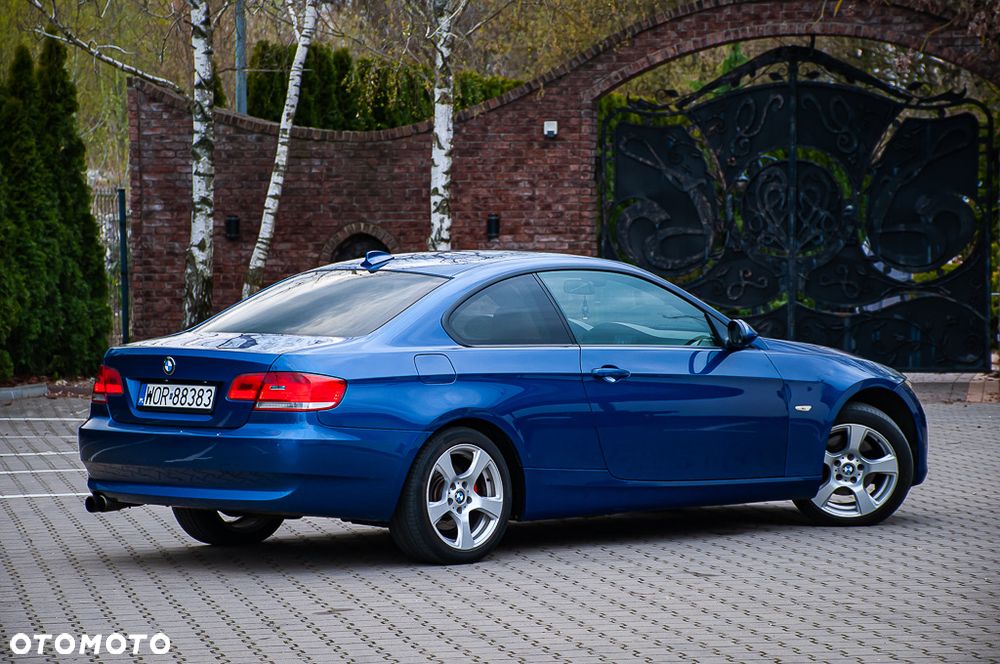 BMW Seria 3 320d - 11