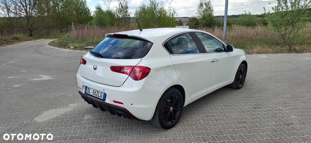 Alfa Romeo Giulietta - 4