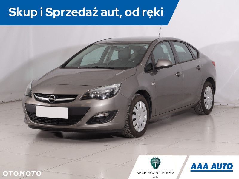 Opel Astra - 3