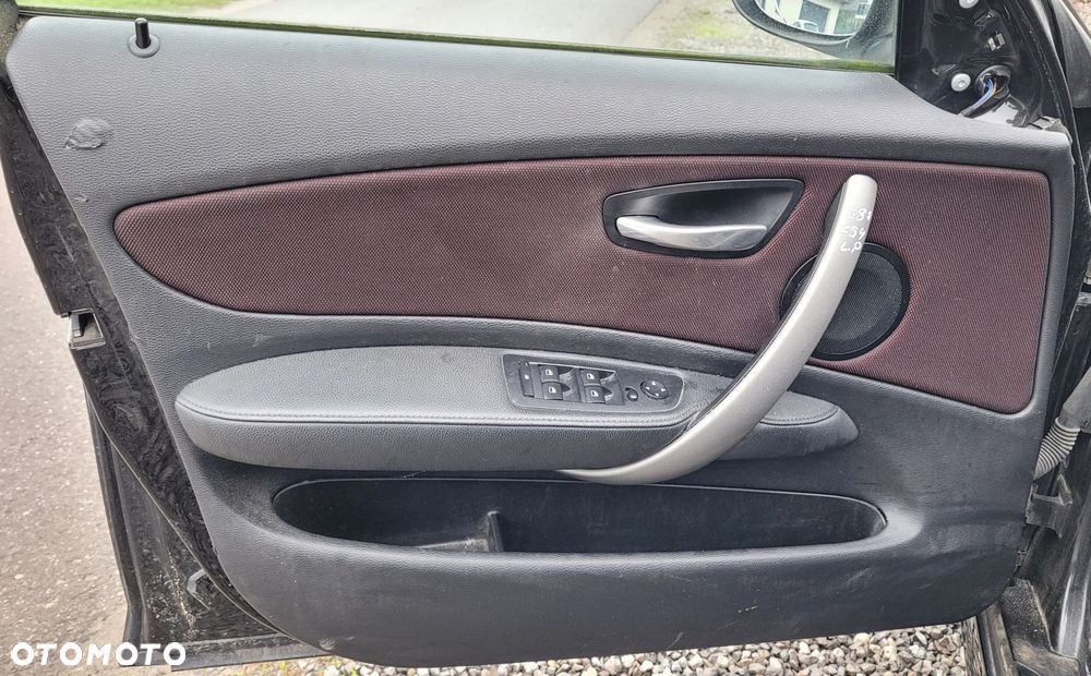 BOCZEK LEWY PRZÓD PRZEDNI BMW E87 EUROPA - 1