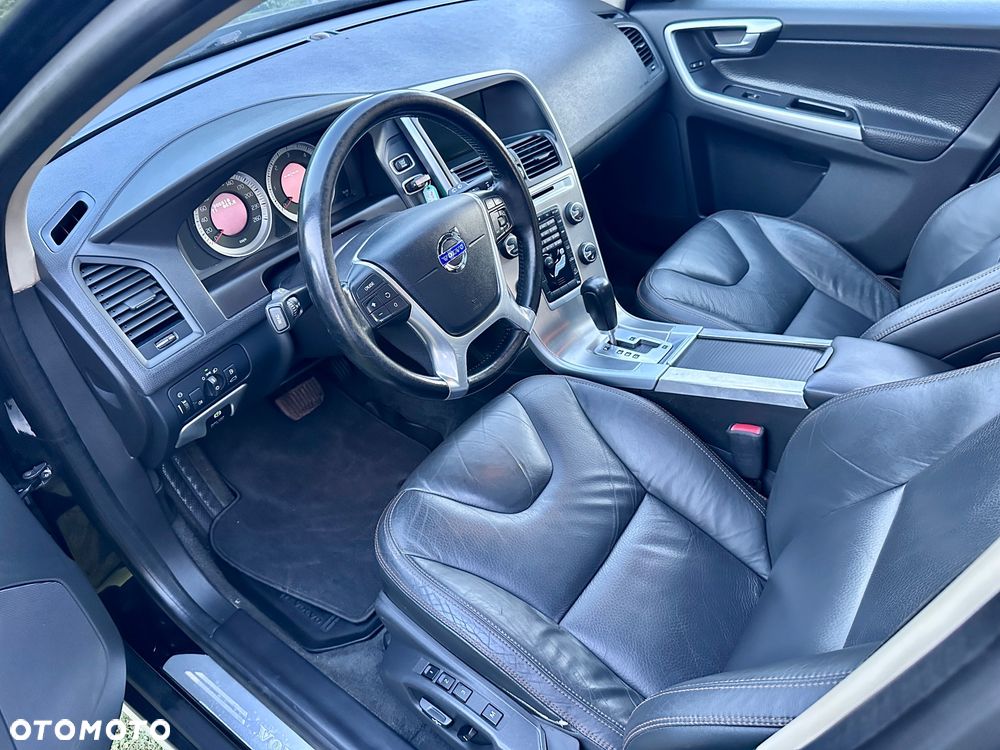 Volvo XC 60 D3 AWD Summum - 9