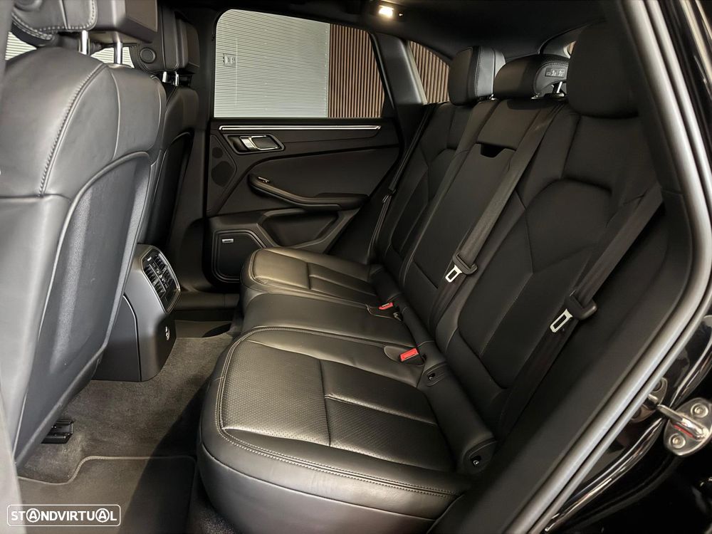 Porsche Macan Standard - 18