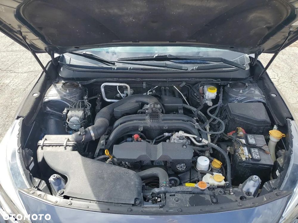 Subaru Outback 2.5i Exclusive - 11