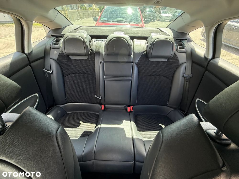 Citroën C5 1.6 HDi Attraction - 12