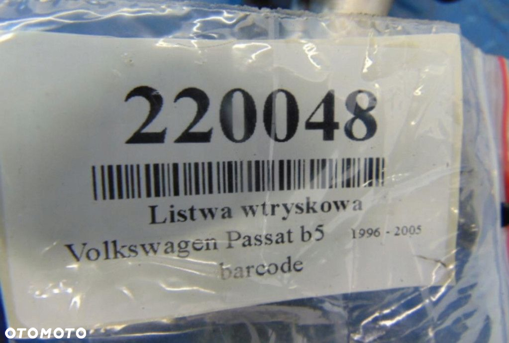 VOLKSWAGEN PASSAT B5 1.8 20V LISTWA WTRYSKOWA 058133681C - 7