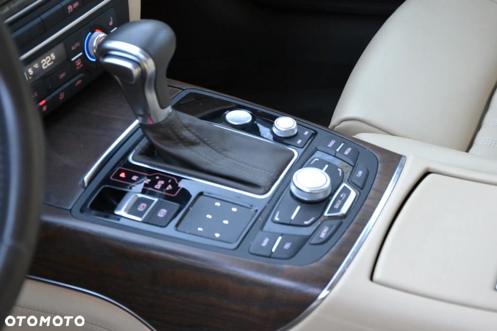 Audi A6 Avant 3.0 TDI clean diesel Quattro S tronic - 11