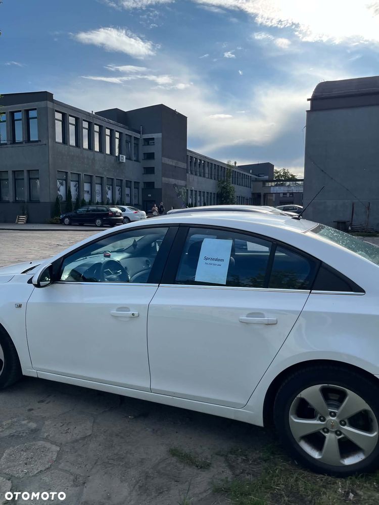Chevrolet Cruze - 2