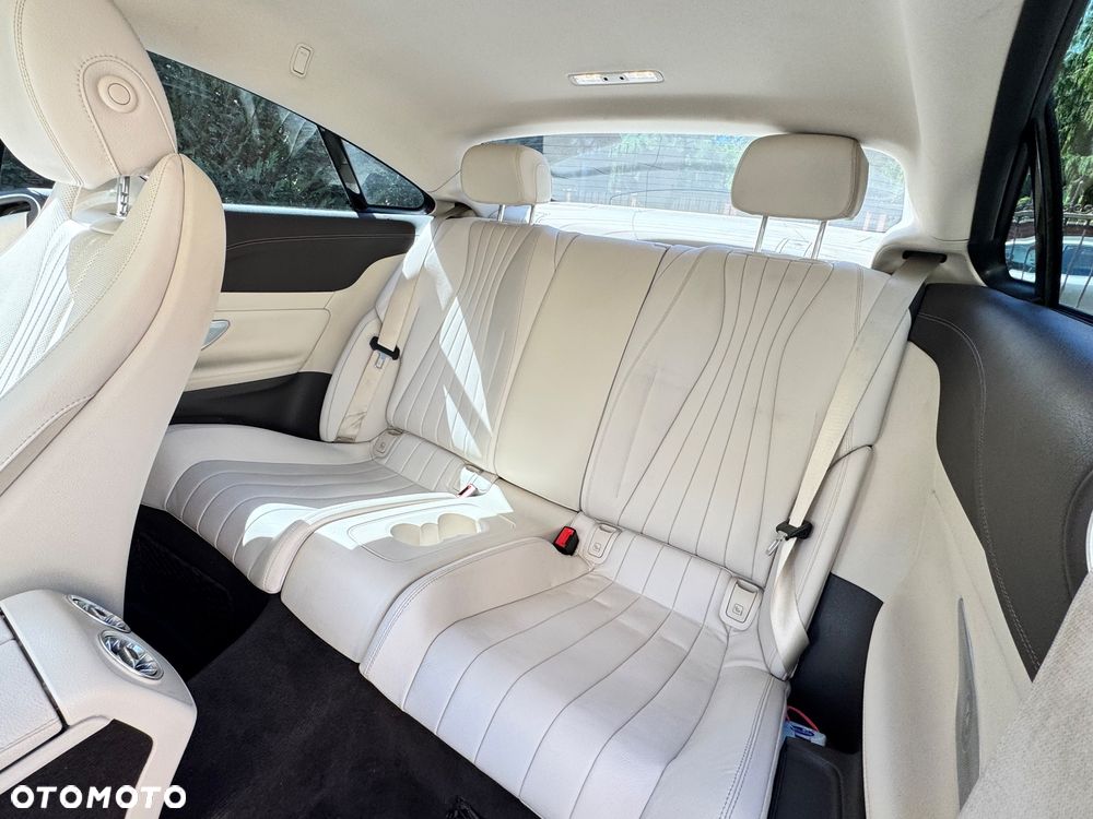Mercedes-Benz Klasa E 220 d 4-Matic 9G-TRONIC - 8