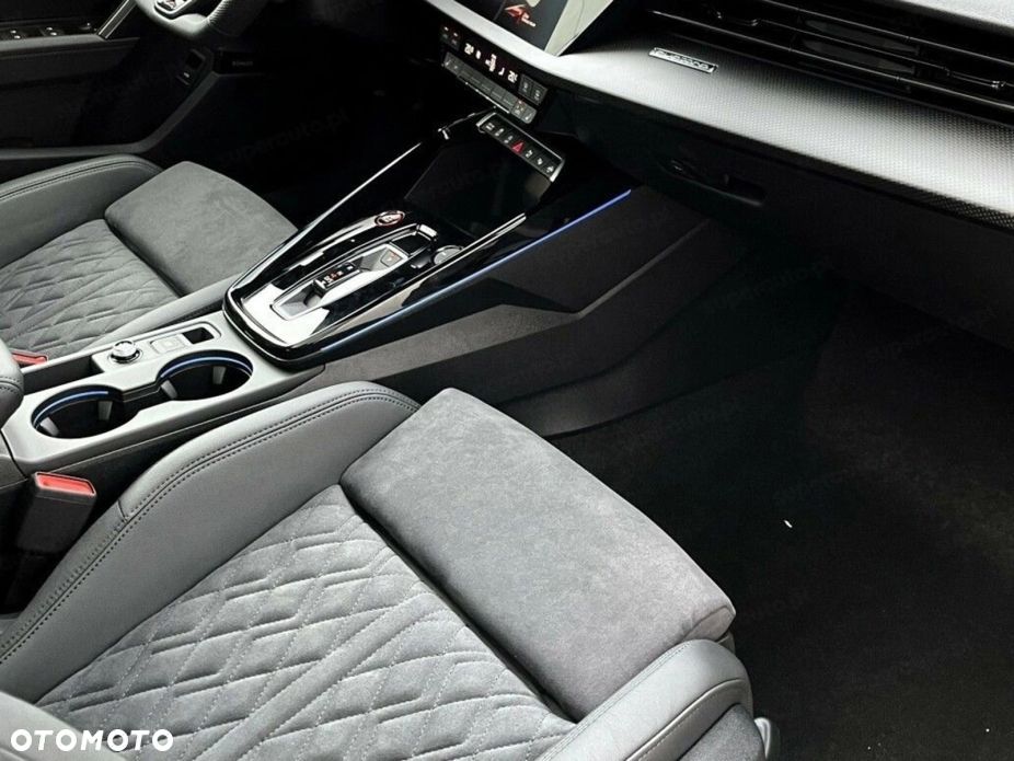 Audi RS3 Sportback - 10