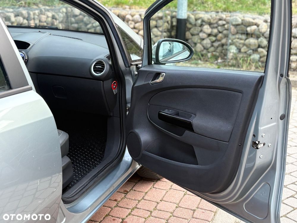 Opel Corsa 1.2 16V Enjoy - 16