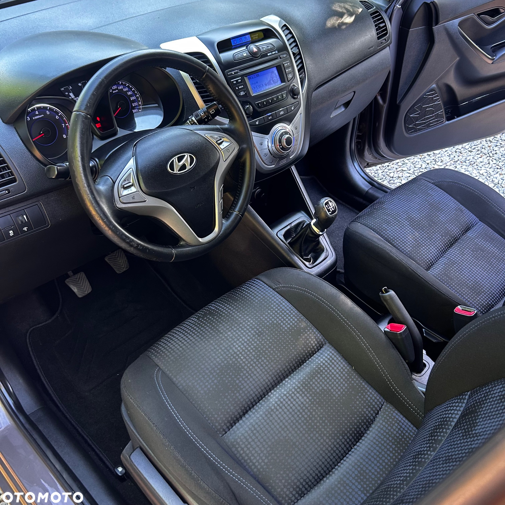 Hyundai ix20 1.4 blue Comfort - 19