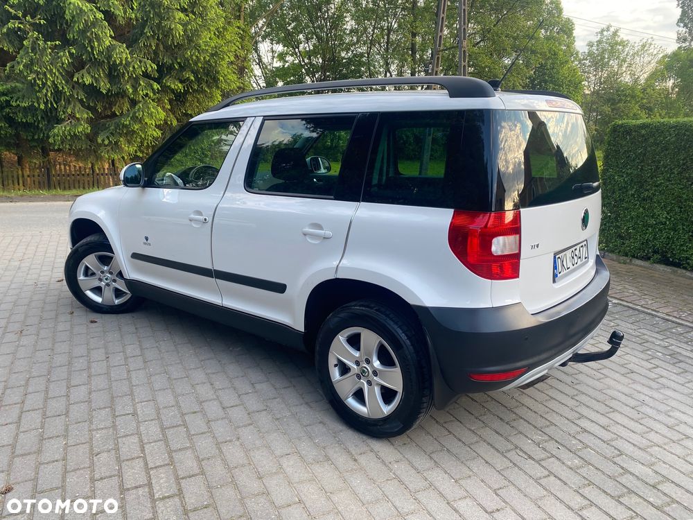 Skoda Yeti 2.0 TDI Ambition PLUS EDITION - 2