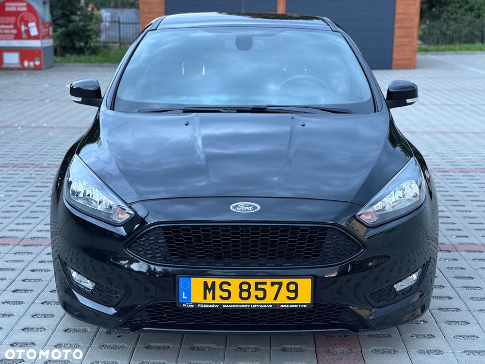 Ford Focus 1.0 EcoBoost Start-Stopp-System ST-LINE DESIGN - 5