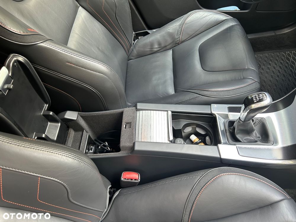 Volvo XC 60 - 22
