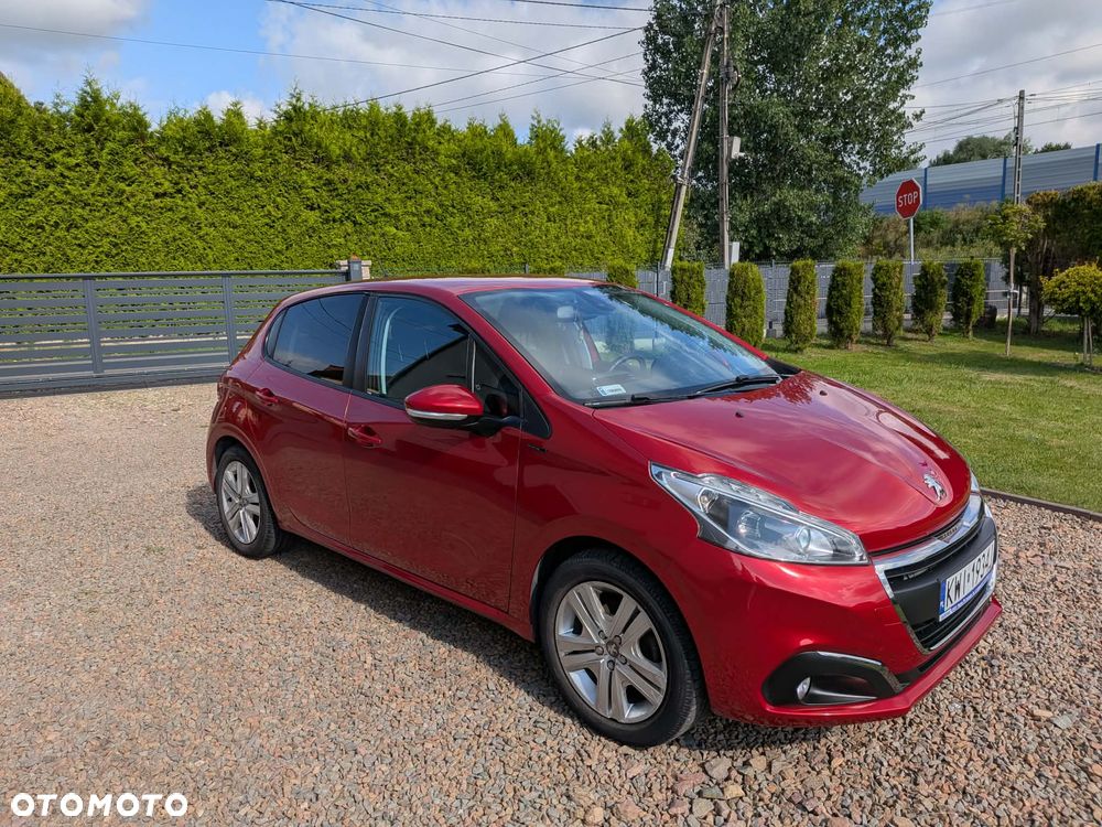 Peugeot 208 1.2 PureTech GPF Signature S&S - 1