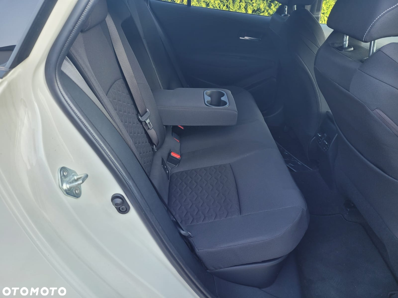 Suzuki Swace 1.8 Hybrid Elegance CVT - 22