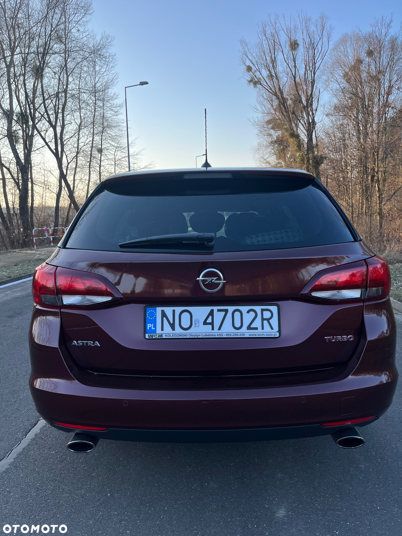 Opel Astra V 1.6 T Dynamic S&S - 2