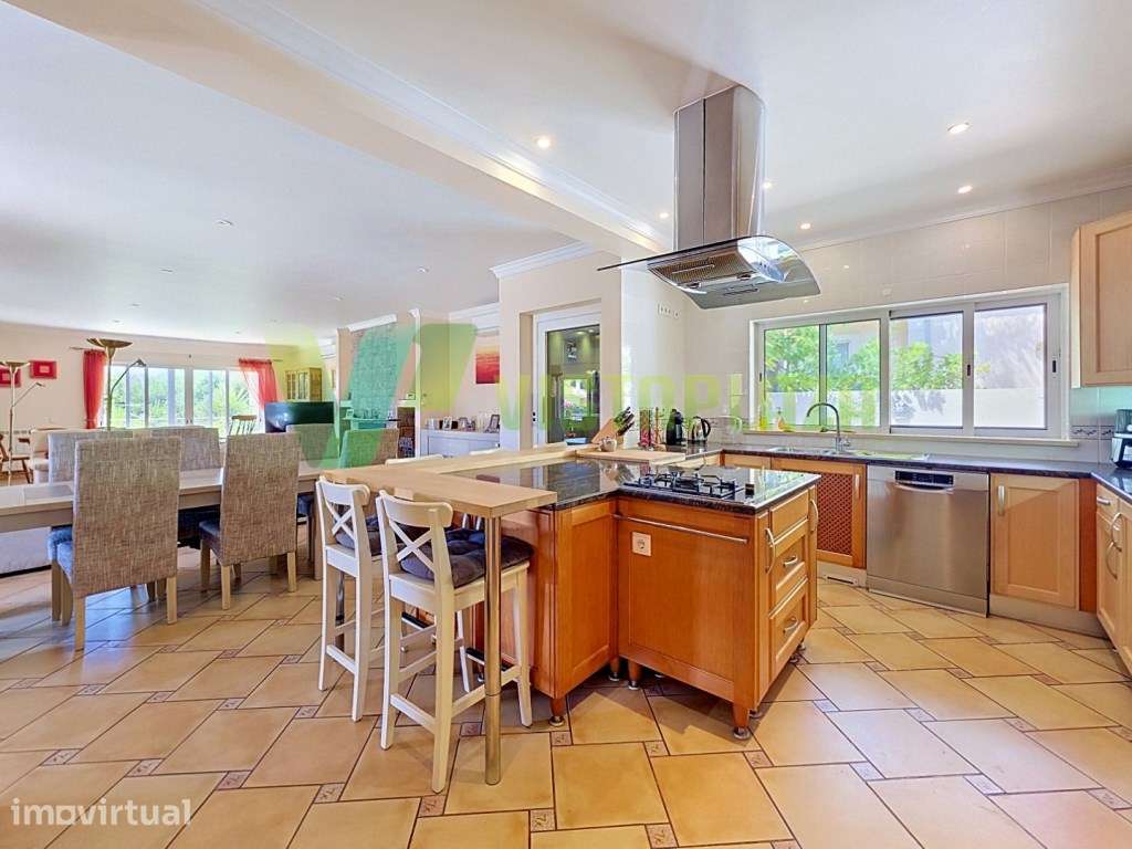 Casa térrea Isolada T6 em Alvor com Piscina - Grande imagem: 4/60