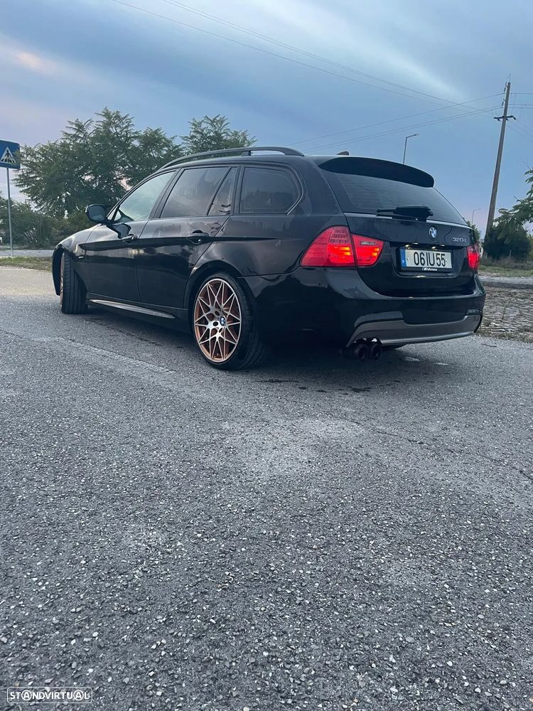 BMW 320 - 4