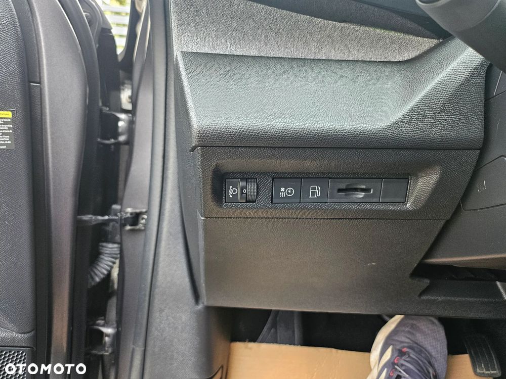 Peugeot 308 - 19