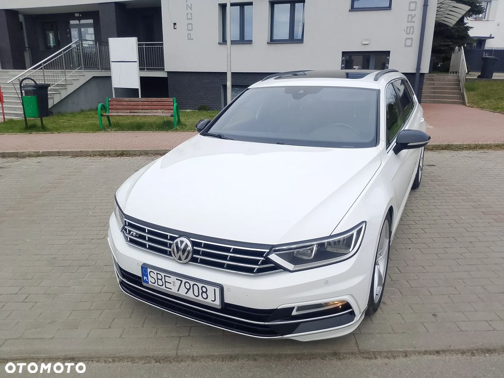 Volkswagen Passat - 4