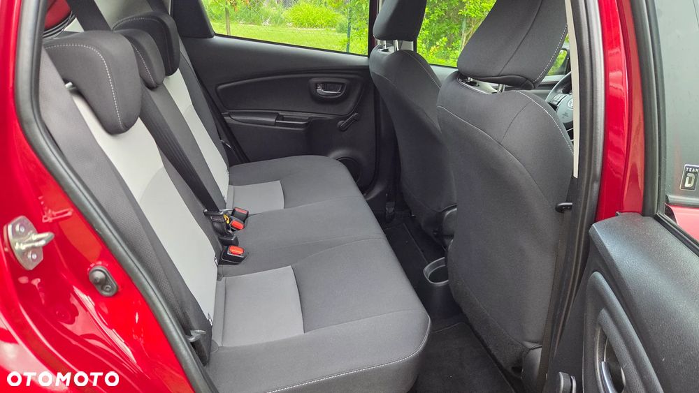 Toyota Yaris Hybrid 100 Premium EU6 - 9