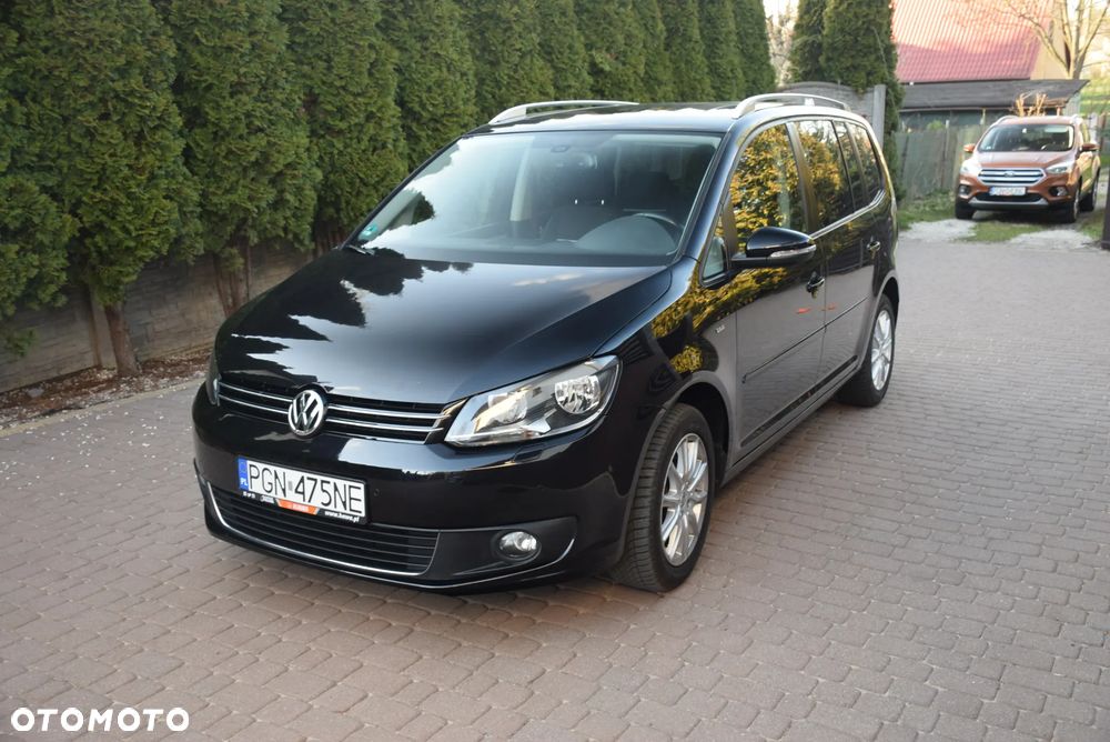 Volkswagen Touran 2.0 TDI DPF BlueMotion Technology DSG Cup - 2