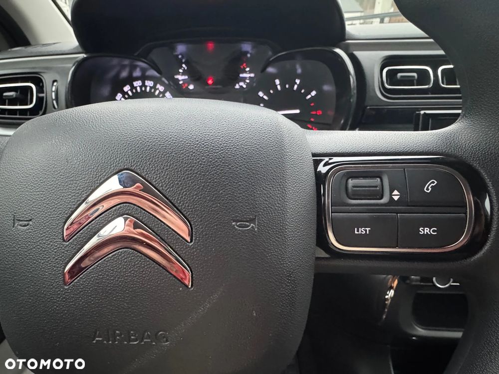 Citroën C3 1.2 PureTech Shine - 33