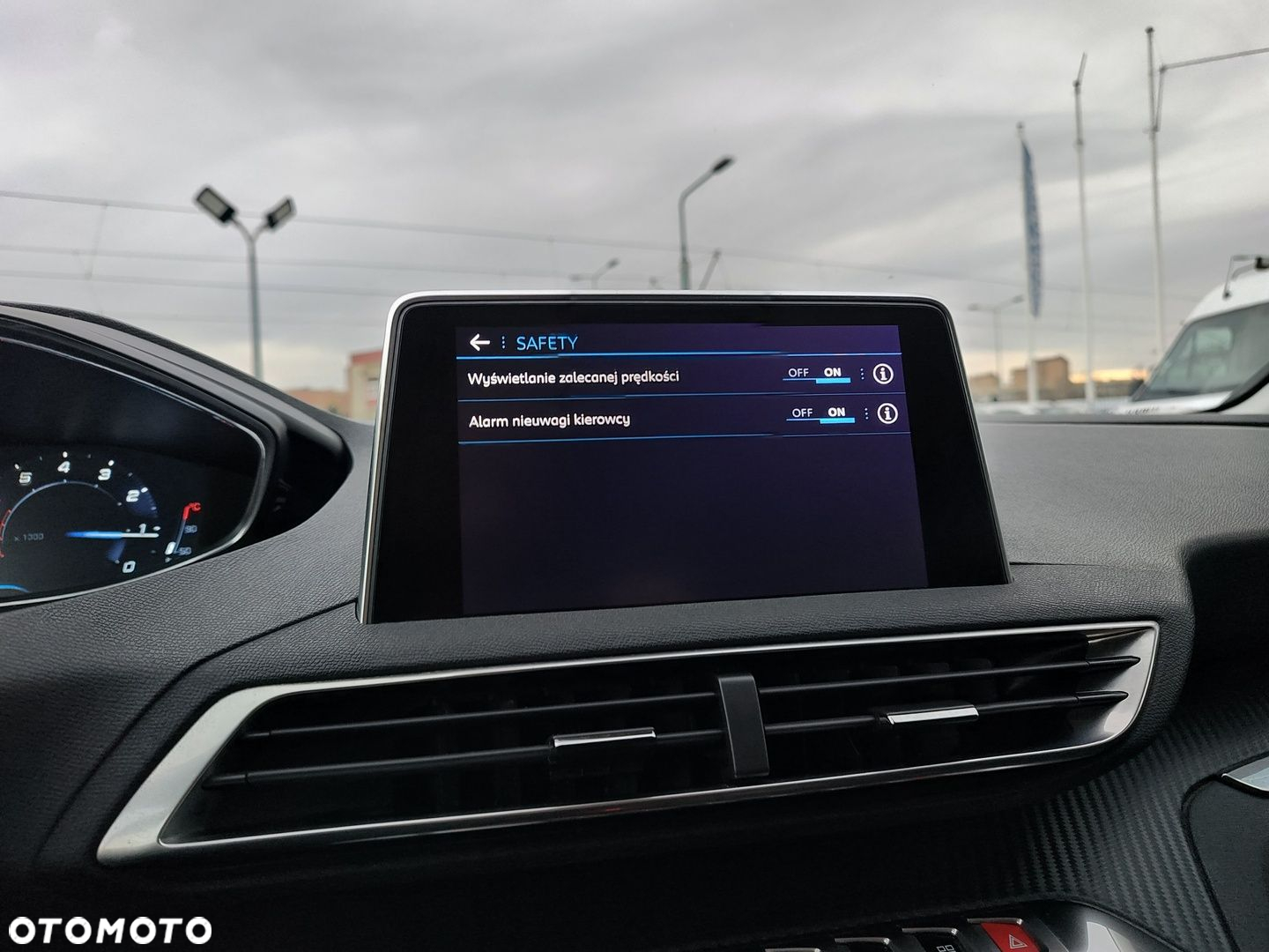 Peugeot 3008 1.2 PureTech Active - 18