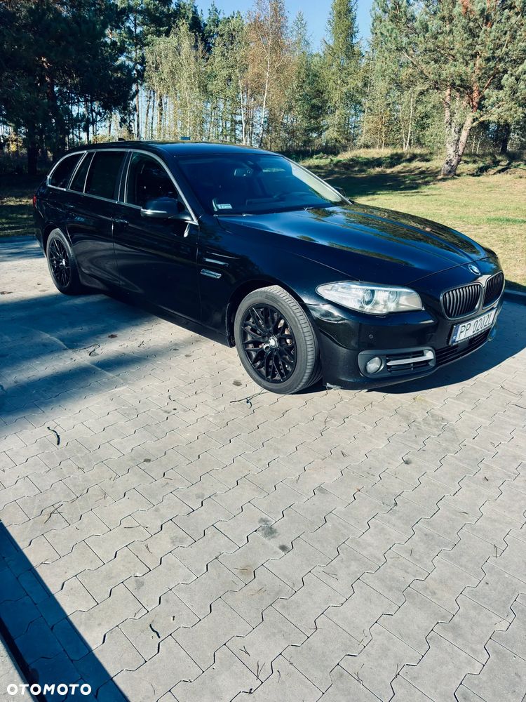 BMW Seria 5 520d xDrive - 4