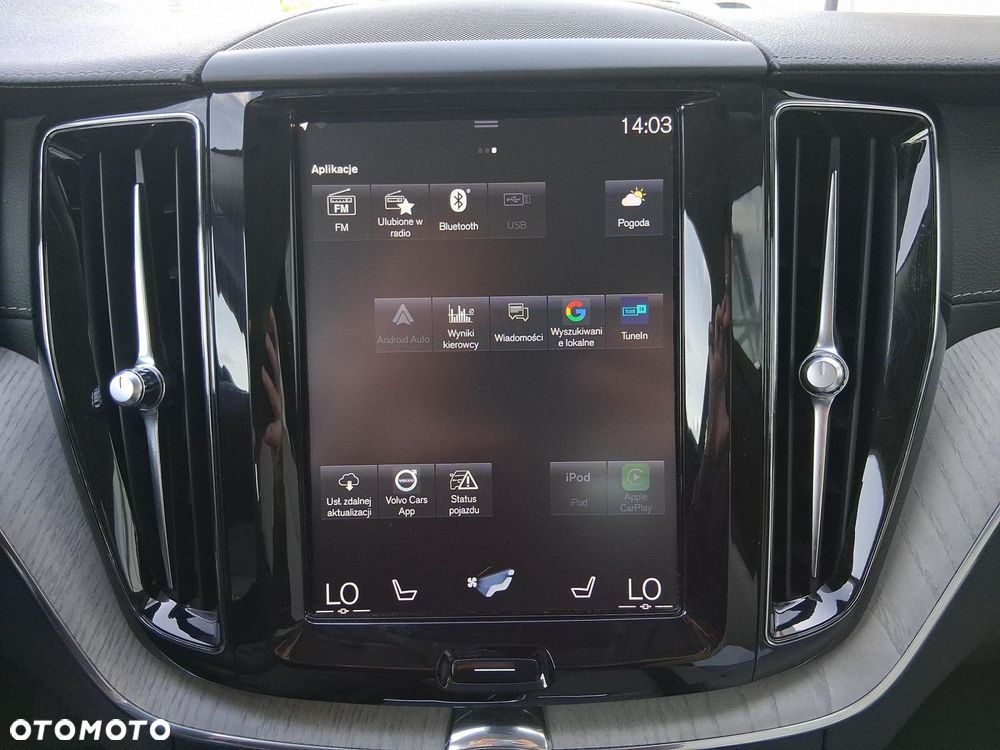 Volvo XC 60 - 24