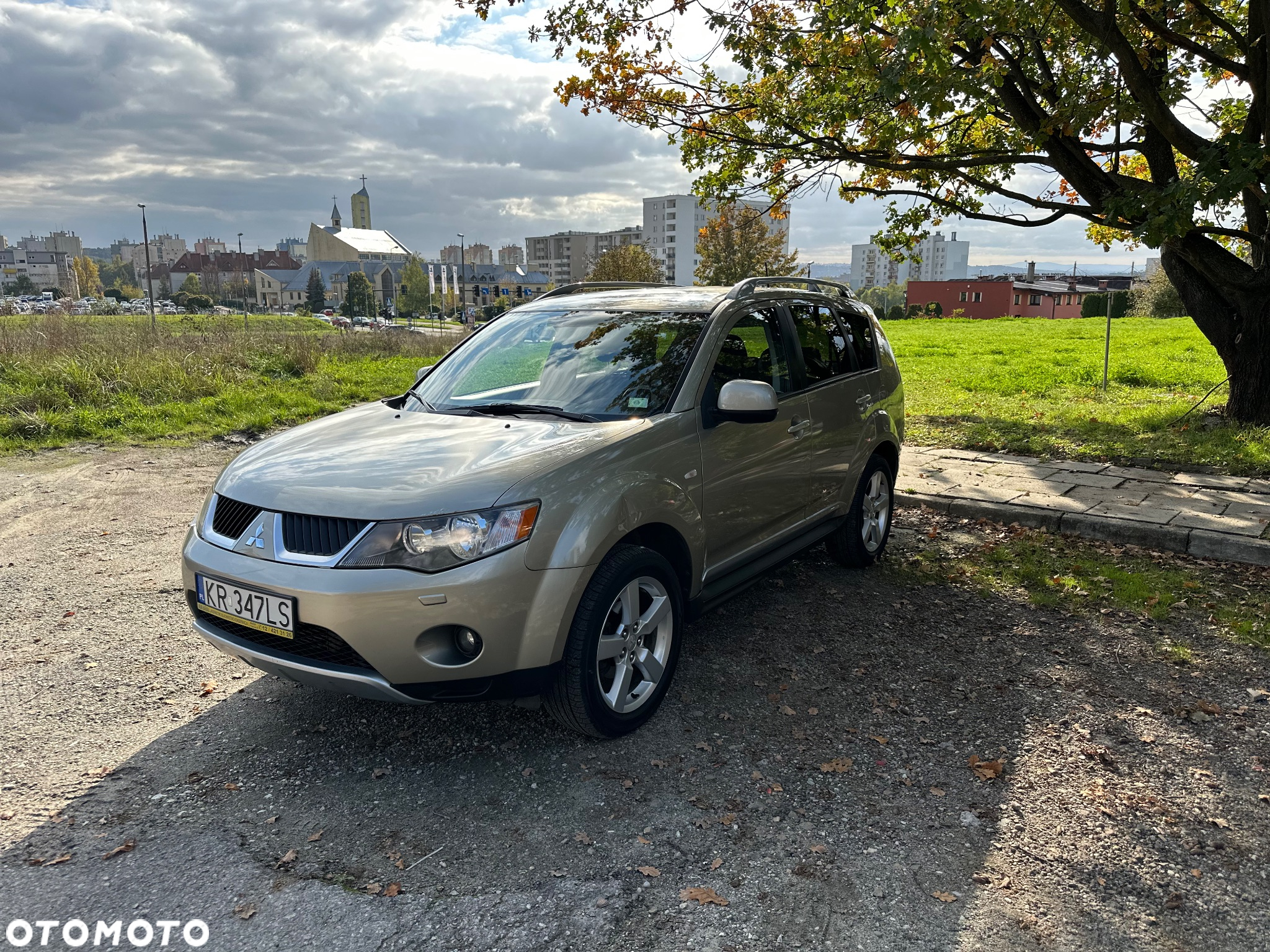 Mitsubishi Outlander 2.0 DID Intense + - 13