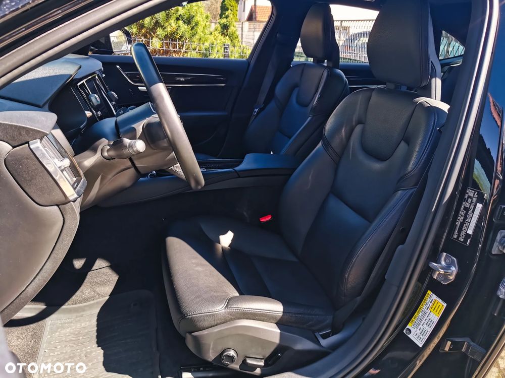 Volvo S90 T5 Momentum - 22