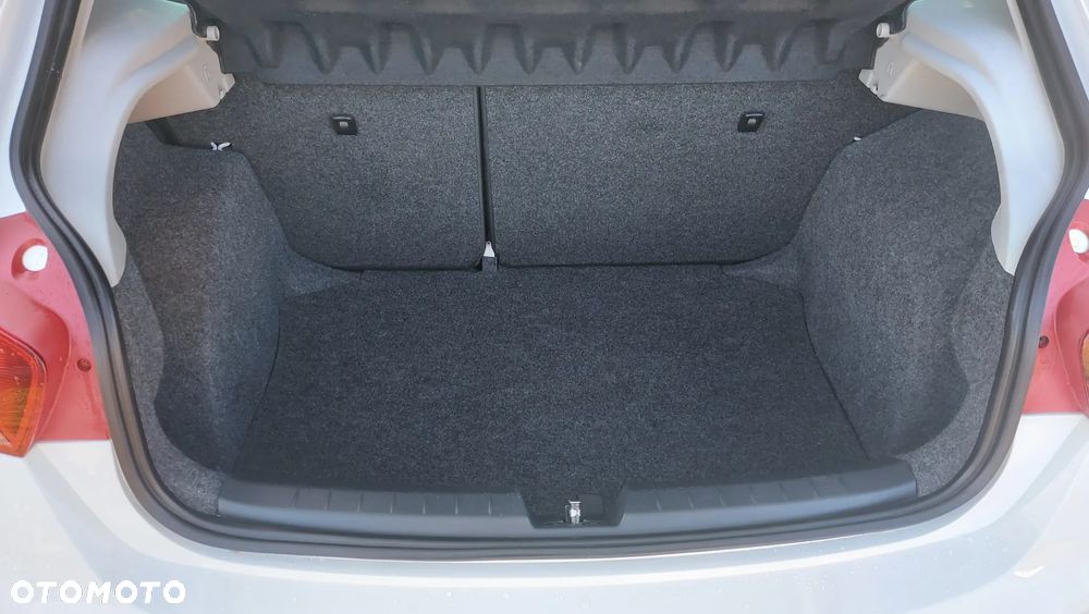 Seat Ibiza 1.4 16V Passion - 4