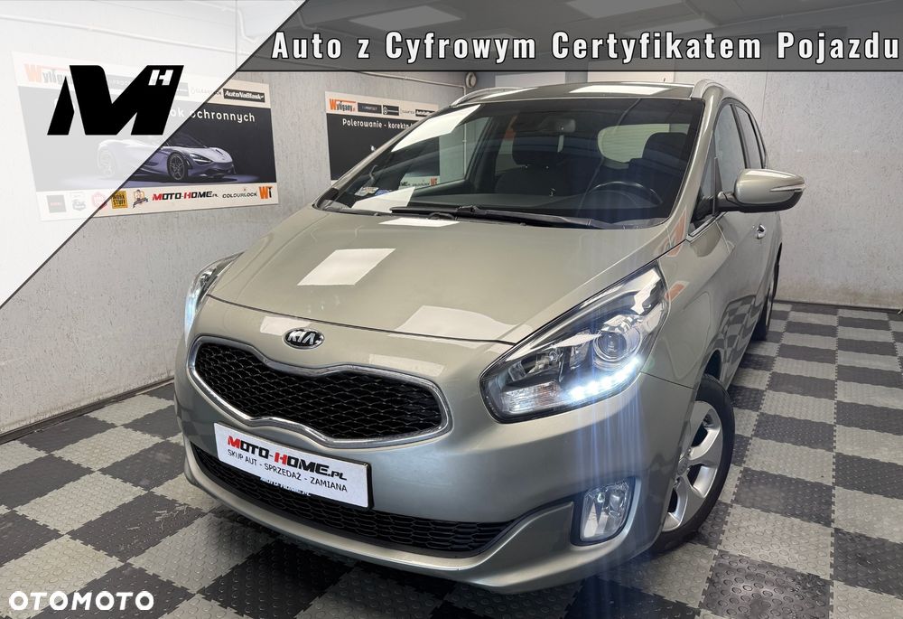 Kia Carens - 5