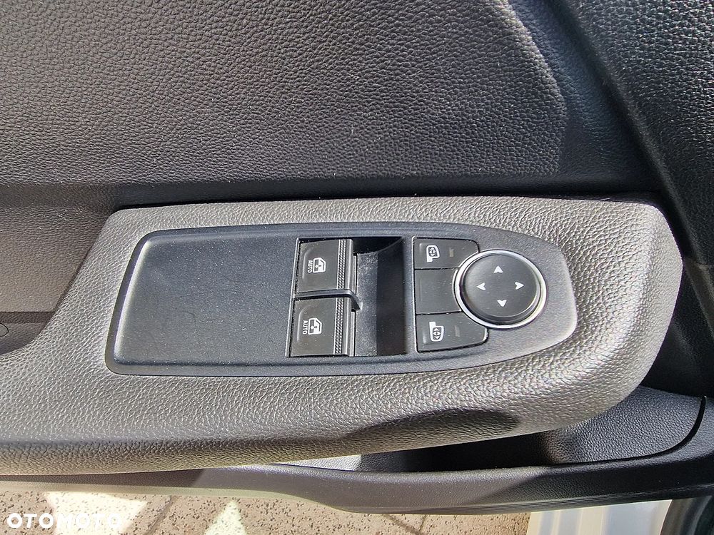 Renault Clio - 12
