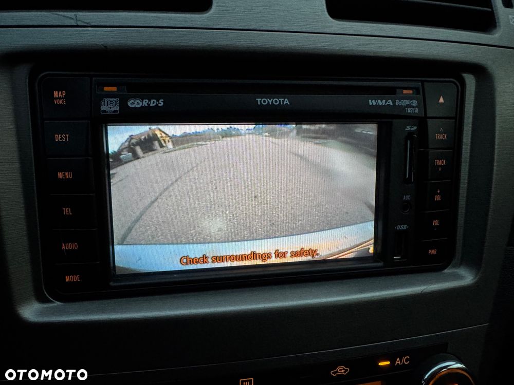 Toyota Avensis 2.0 D-4D Sol Premium - 31