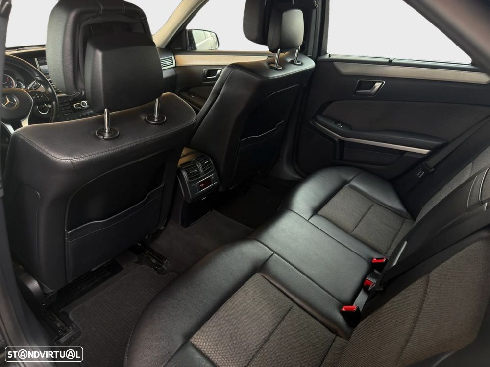 Mercedes-Benz E 300 - 12