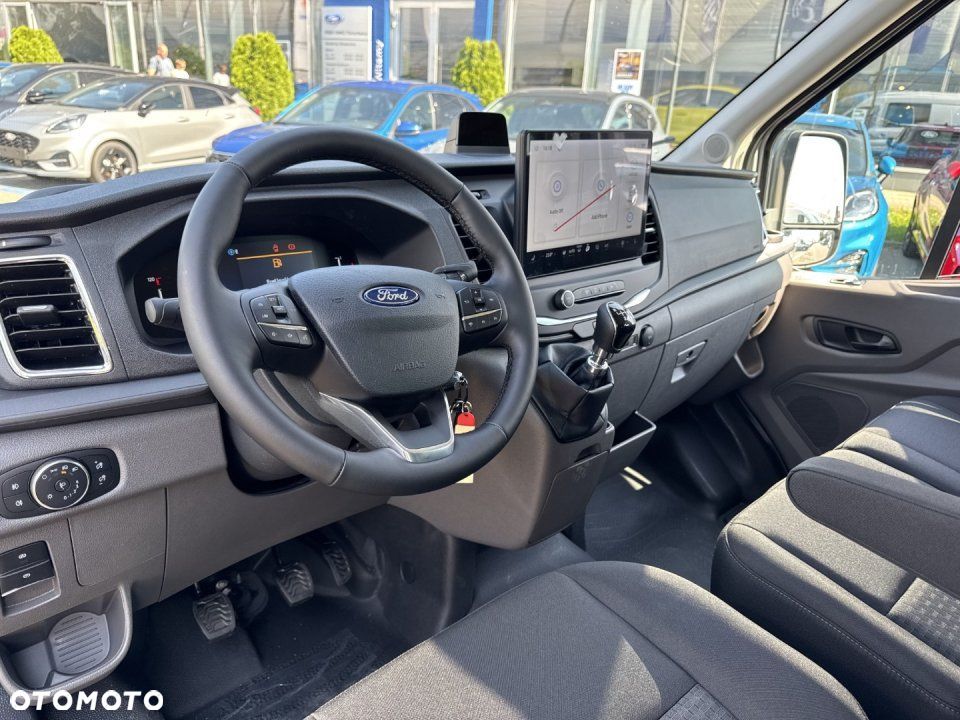 Ford Transit - 10
