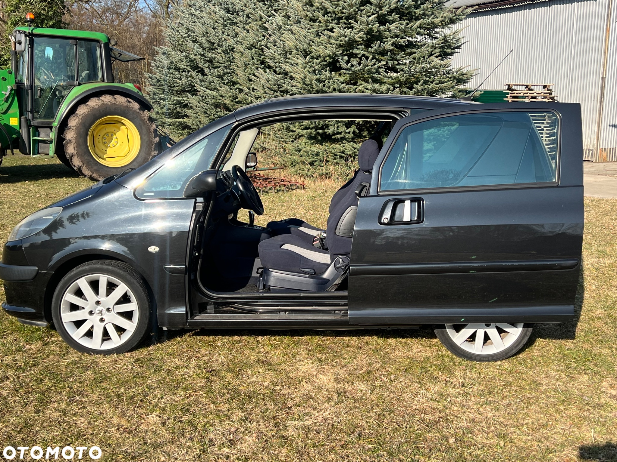 Peugeot 1007 - 8
