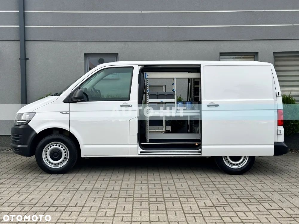 Volkswagen Transporter - 12