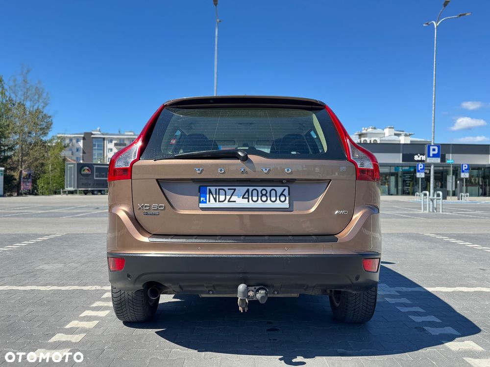 Volvo XC 60 2.4D AWD Summum - 7