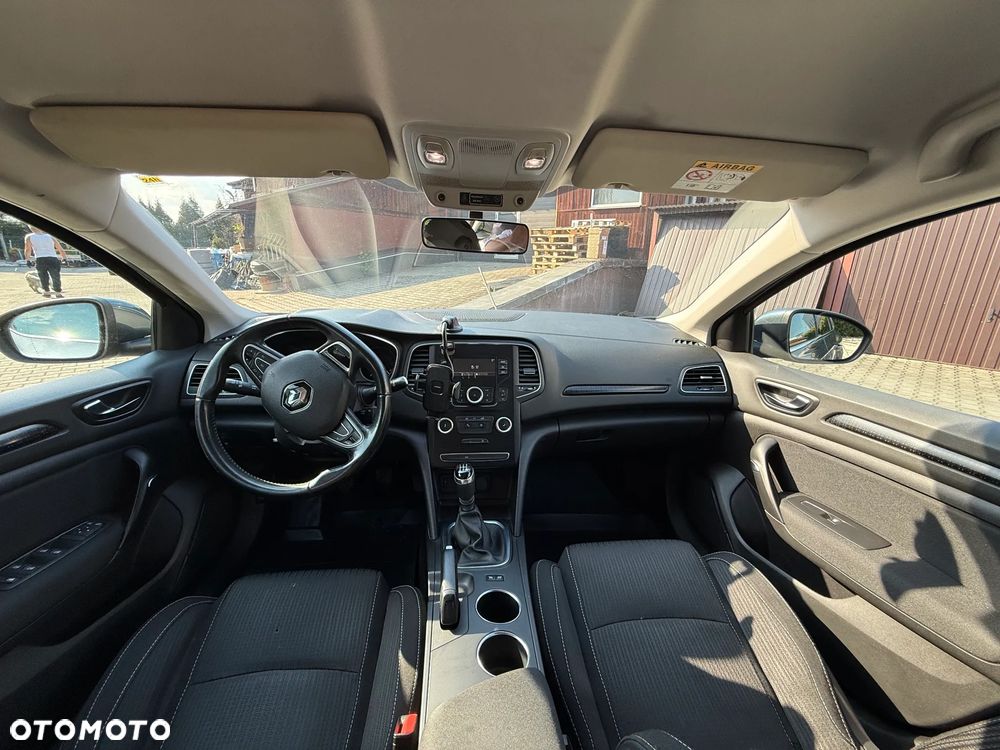 Renault Megane 1.6 SCe Business - 13
