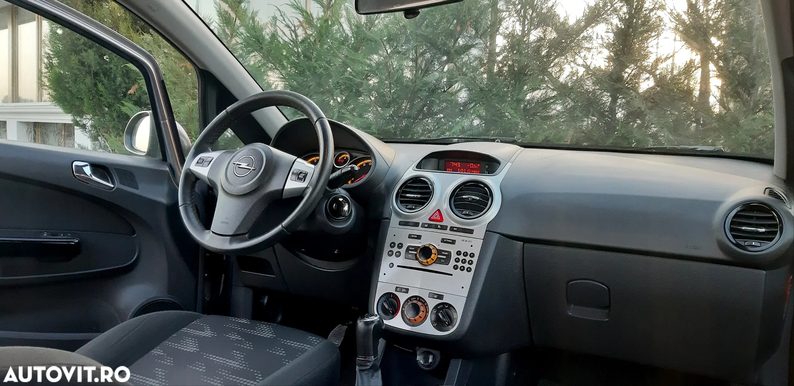 Opel Corsa - 10