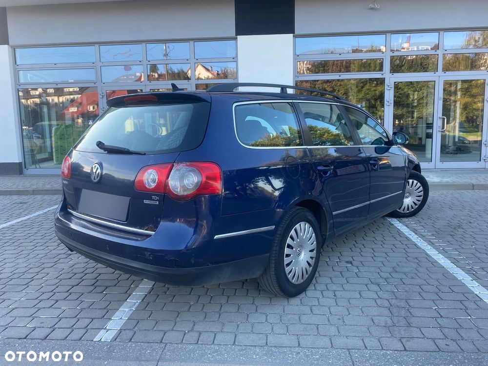 Volkswagen Passat Variant 1.6 TDI BlueMotion - 6